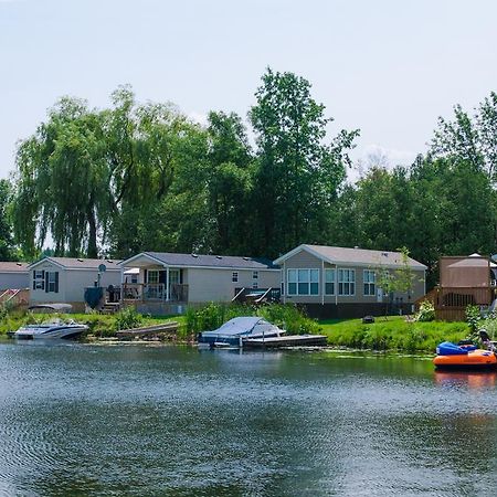 Woodland Estate Resort Campbellford المظهر الخارجي الصورة