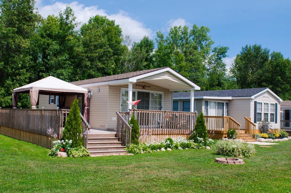 Woodland Estate Resort Campbellford المظهر الخارجي الصورة