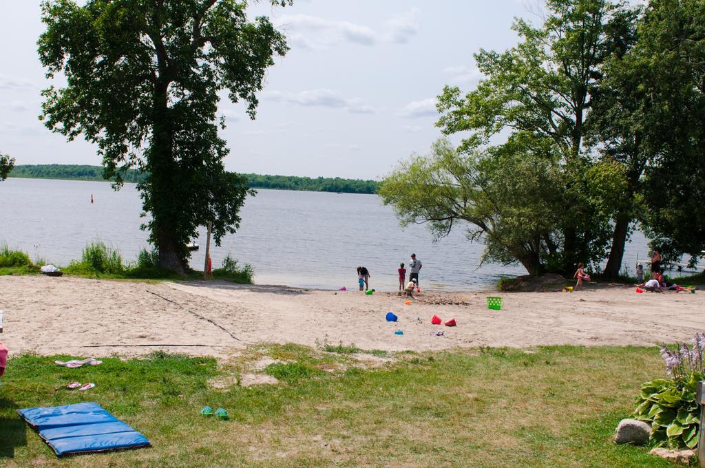 Woodland Estate Resort Campbellford المظهر الخارجي الصورة